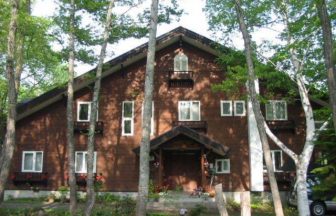 ペンション　大きな栗の木